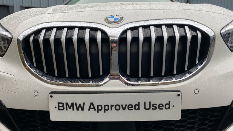 BMW 1 Series 118i M Sport 5dr Step Auto Petrol Hatchback